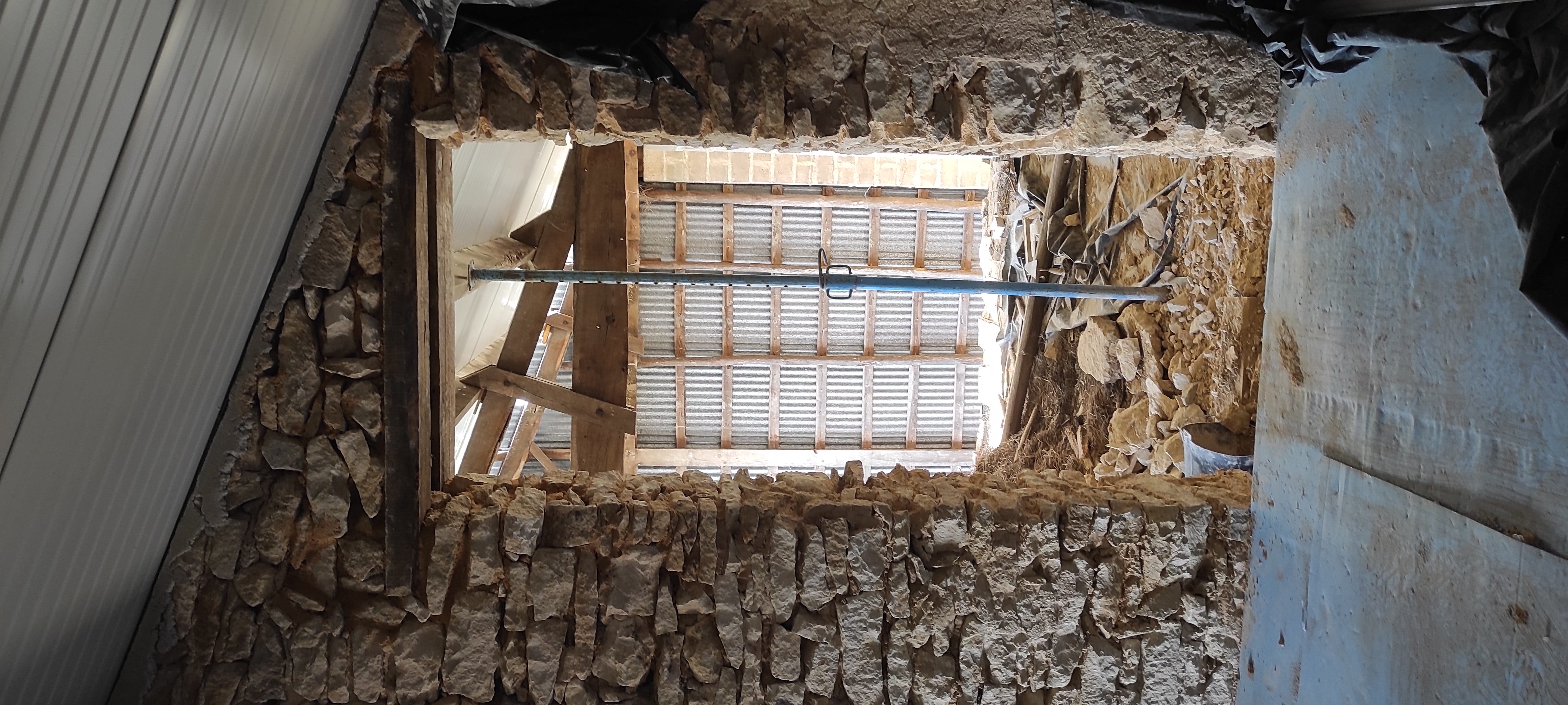 Ouverture mur en pierre terminée